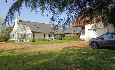 3 bed stone house for sale near Perret