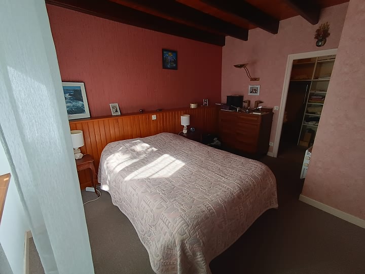 3 bed stone house for sale near Perret