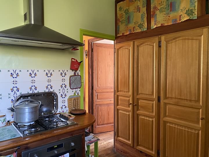 2 bed château for sale near Grand Bueix