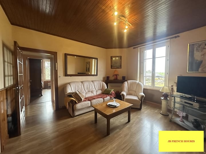 3 bed stone house for sale near Bujaleuf