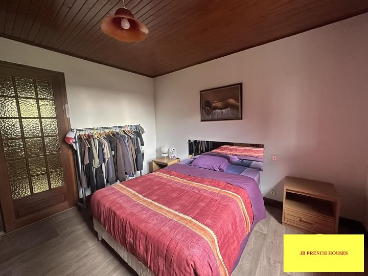 3 bed stone house for sale near Bujaleuf