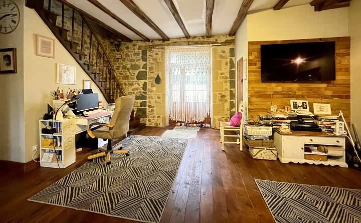 4 bed house for sale near Ansac Sur Vienne
