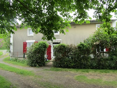 2 bed stone house for sale near Ardilleux
