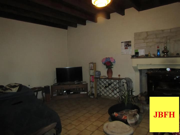2 bed stone house for sale near Ardilleux