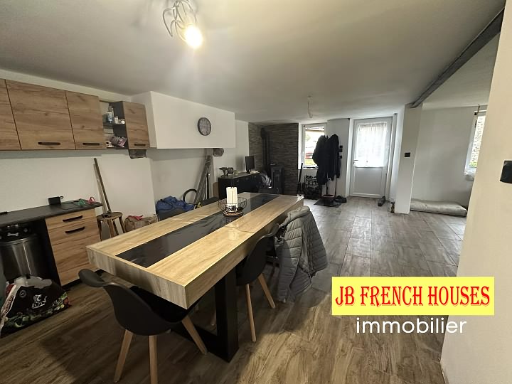 3 bed stone house for sale near Noth