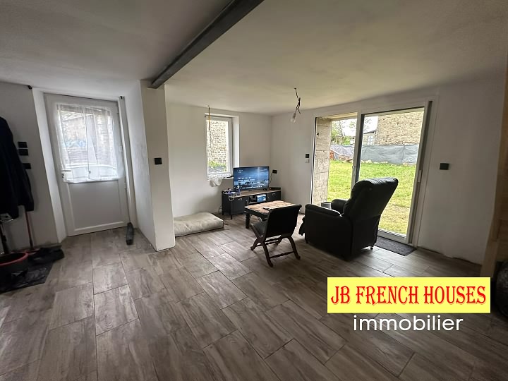 3 bed stone house for sale near Noth