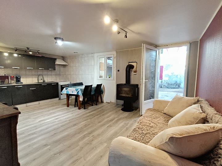3 bed stone house for sale near Gentray