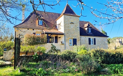 3 bed stone house for sale near Castels