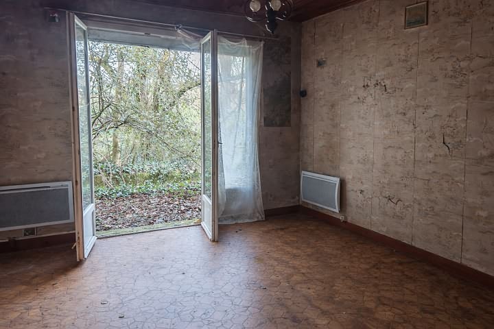2 bed stone house for sale near Labey
