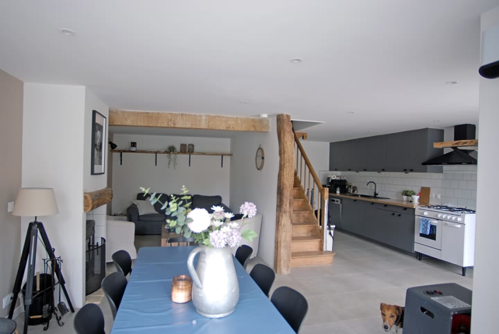 6 bed stone house for sale near Vanxains