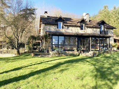 4 bed château for sale near Bujaleuf