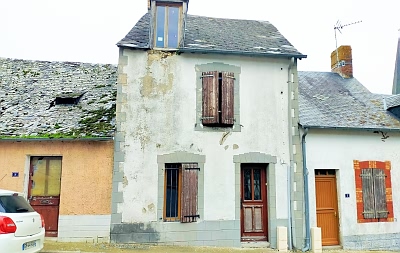 2 bed stone house for sale near Averton