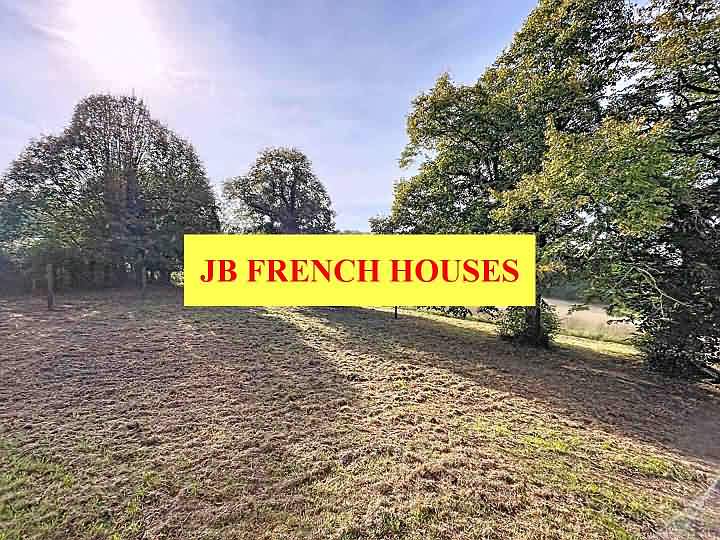3 bed stone house for sale near Lestun