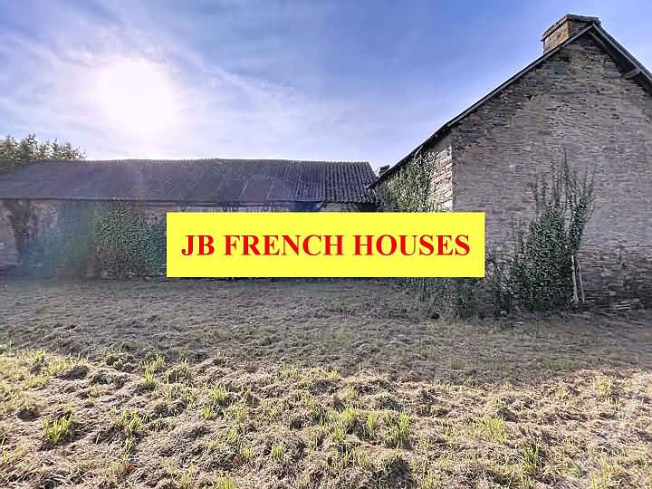 3 bed stone house for sale near Lestun
