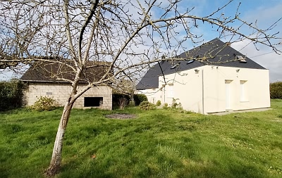 3 bed stone house for sale near Averton