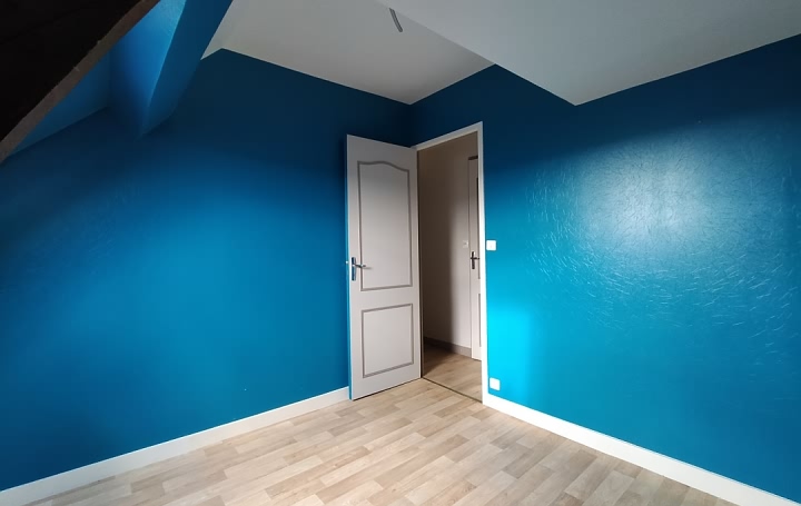 3 bed stone house for sale near Averton