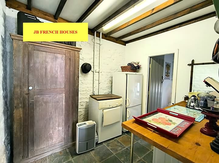 3 bed stone house for sale near Lesbois