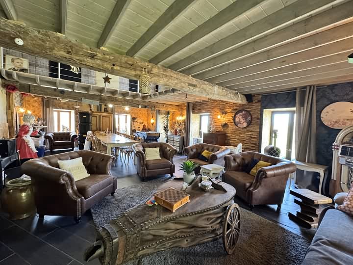 2 bed stone house for sale near Néhou