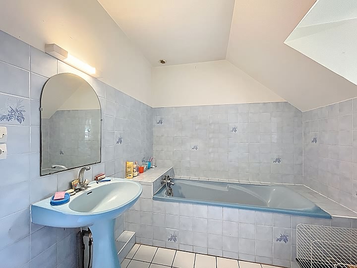 5 bed stone house for sale near Colomel