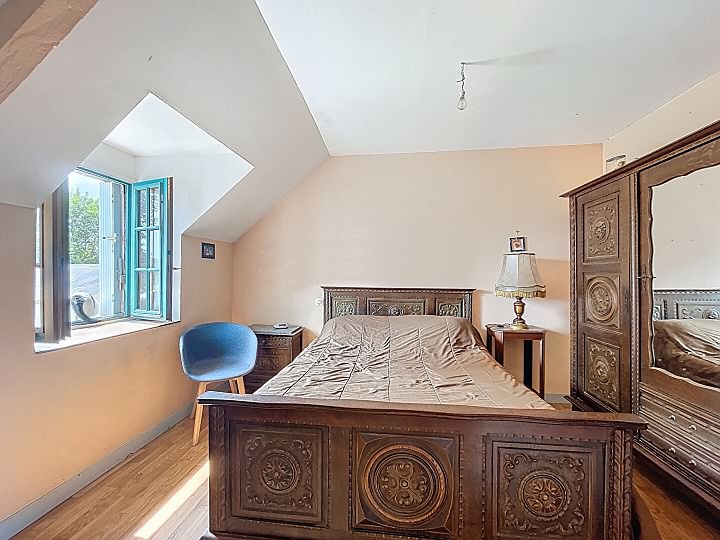 5 bed stone house for sale near Colomel
