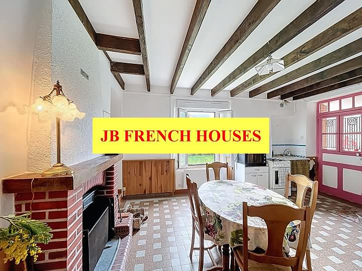 2 bed stone house for sale near Colomel