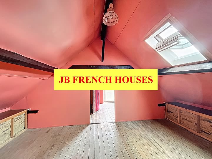 2 bed stone house for sale near Colomel