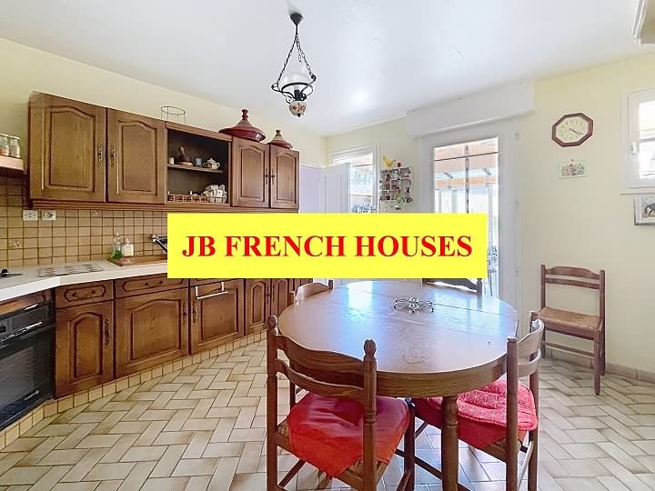 3 bed stone house for sale near Loutehel