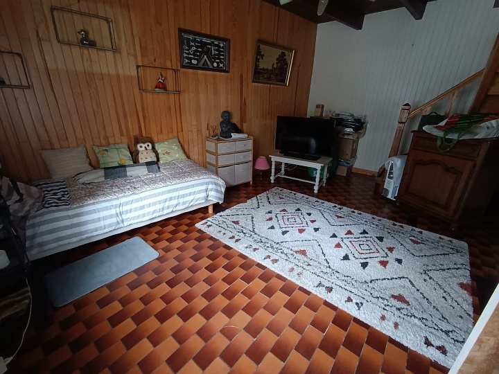 2 bed stone house for sale near Perret