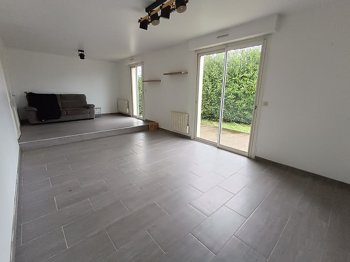 4 bed stone house for sale near Perret