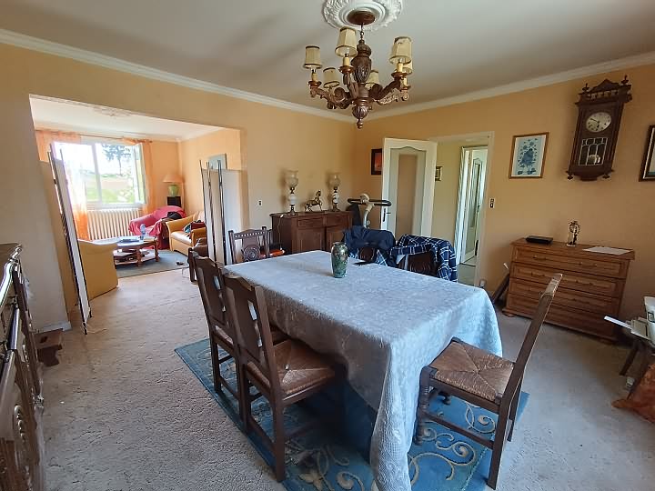 3 bed house for sale near Perret