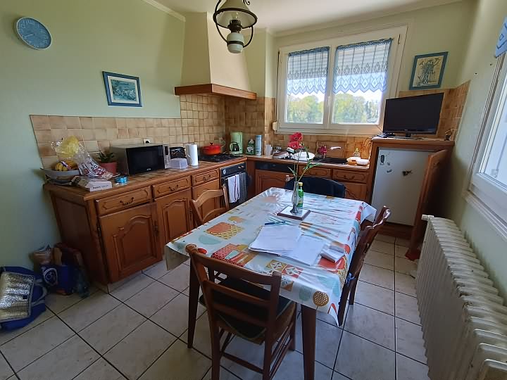 3 bed house for sale near Perret
