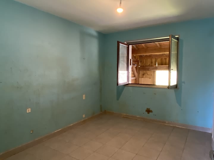 6 bed house for sale near Affieux