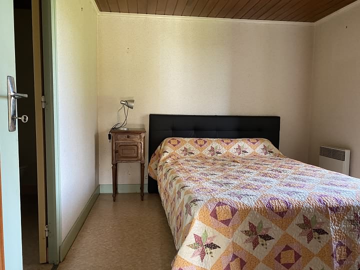 3 bed stone house for sale near Bujaleuf
