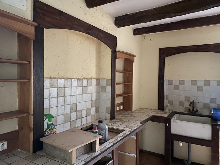 4 bed stone house for sale near Bujaleuf