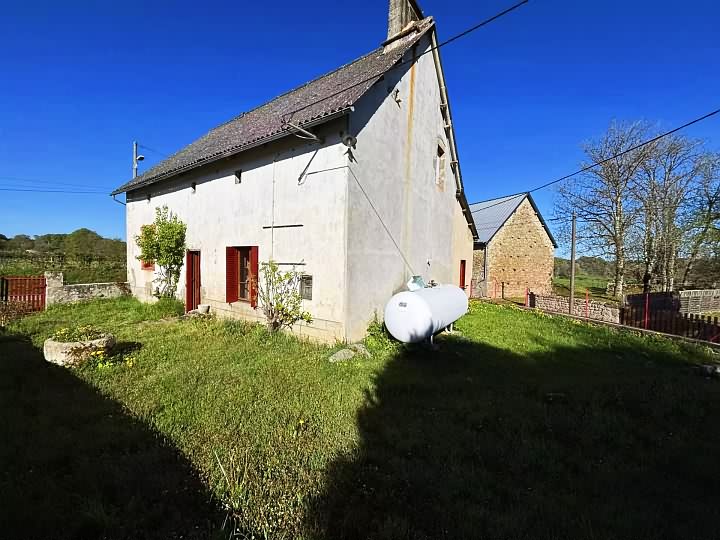 2 bed stone house for sale near Farges