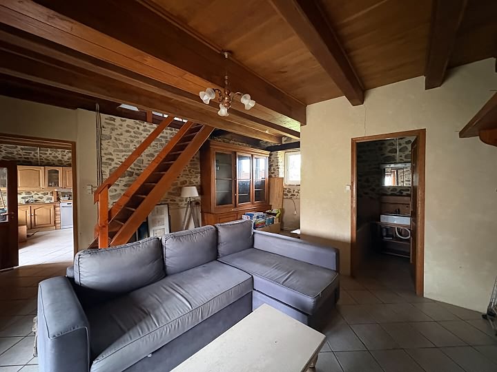 2 bed stone house for sale near Farebout