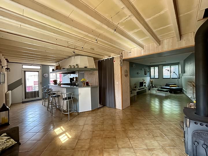 3 bed stone house for sale near Gentray