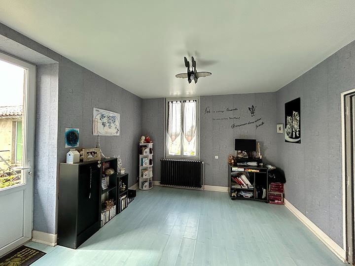 3 bed stone house for sale near Gentray
