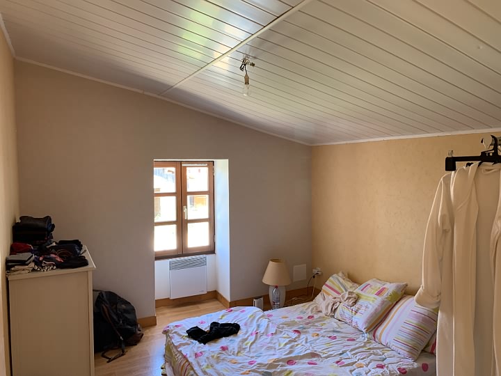 7 bed stone house for sale near Gentray