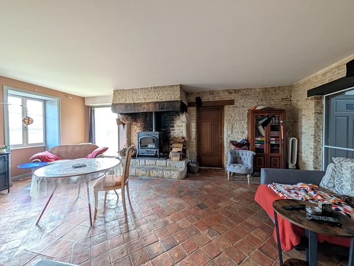 5 bed stone house for sale near Gentray