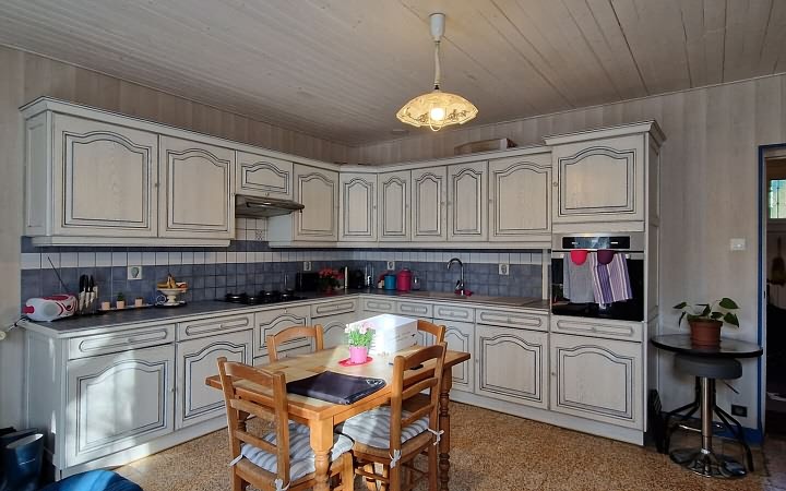 2 bed stone house for sale near Castels