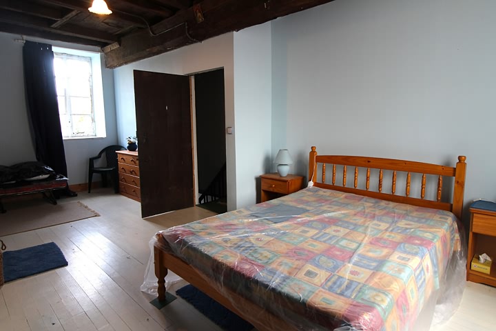 2 bed stone house for sale near Mantilly