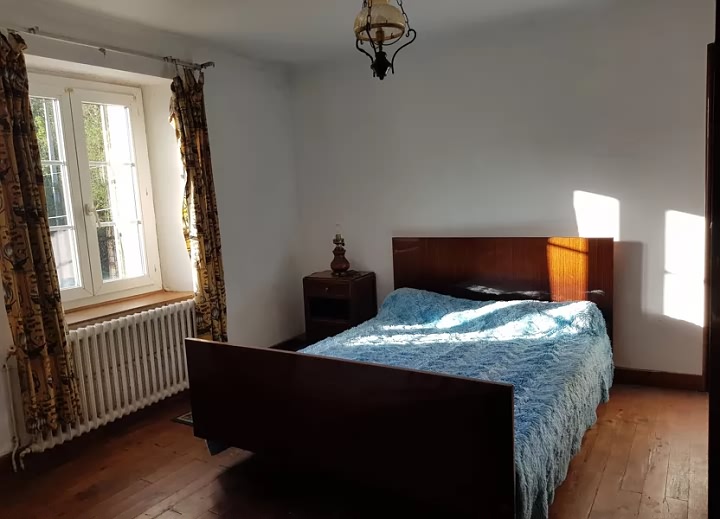 3 bed stone farmhouse for sale near Kerurien