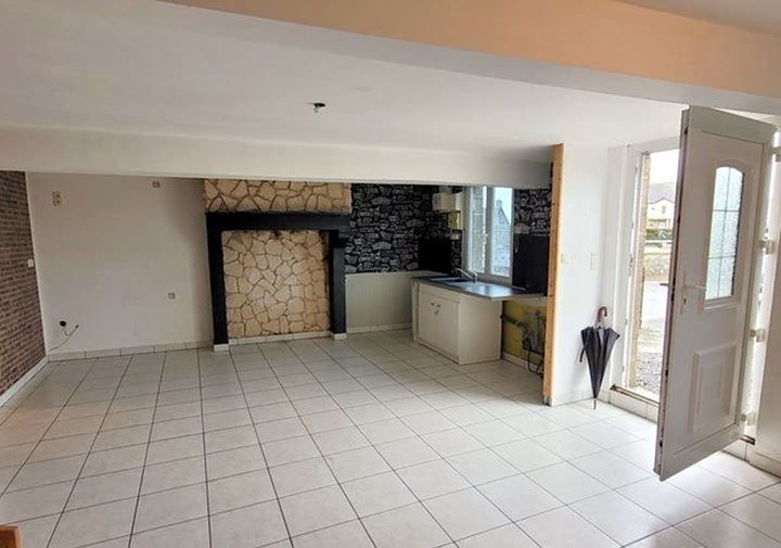 2 bed stone house for sale near Bion