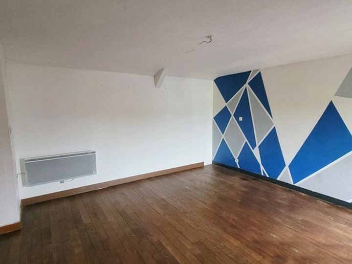 2 bed stone house for sale near Bion