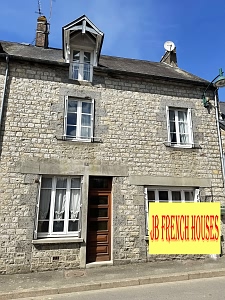 4 bed stone house for sale near Clairet