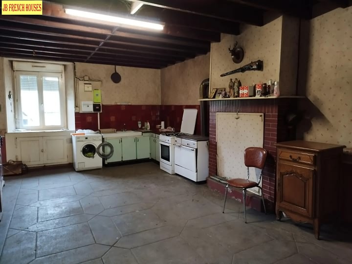 2 bed stone house for sale near Jarry