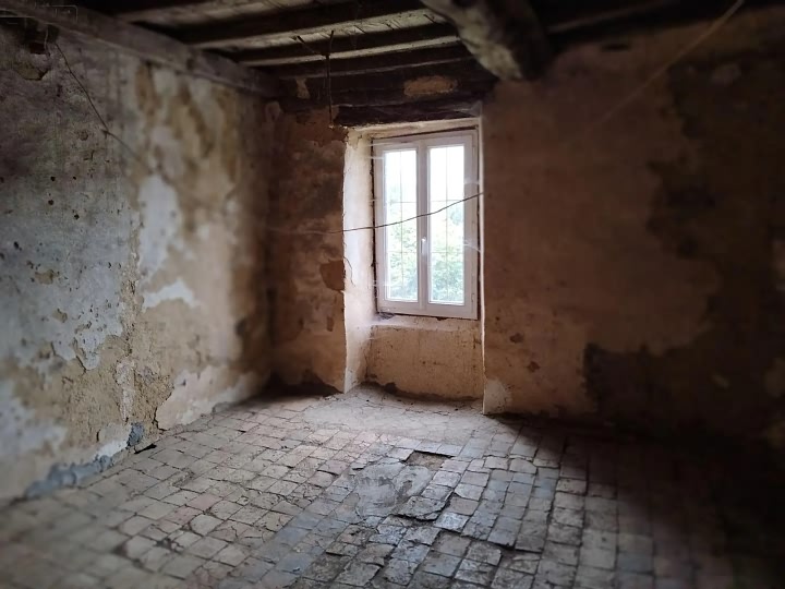 2 bed stone house for sale near Jarry