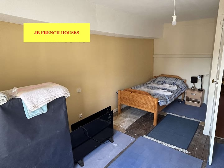 2 bed stone house for sale near Lesbois