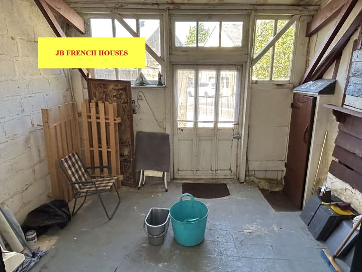 2 bed stone house for sale near Lesbois